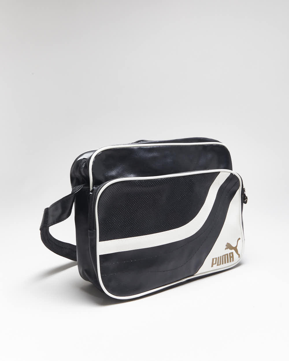 バッグ 2000s BOSE bag & PUMA bag Vintage Y2k 00s Puma Bag – Rokit