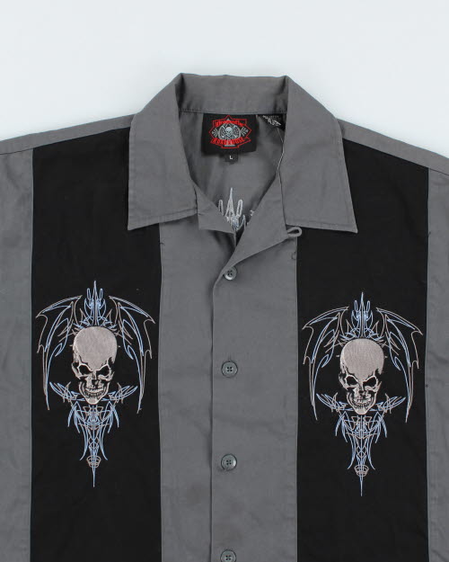 Vintage Y2K Gothic Embroidered Short Sleeve Shirt - L