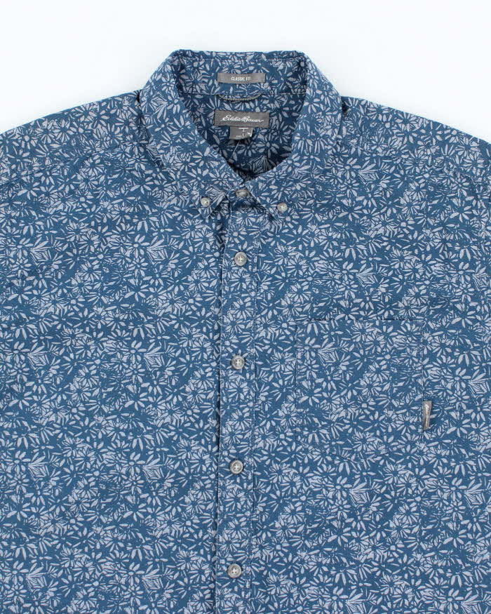 Vintage 2000's Eddie Bauer Floral Patterned Button Up Shirt - L