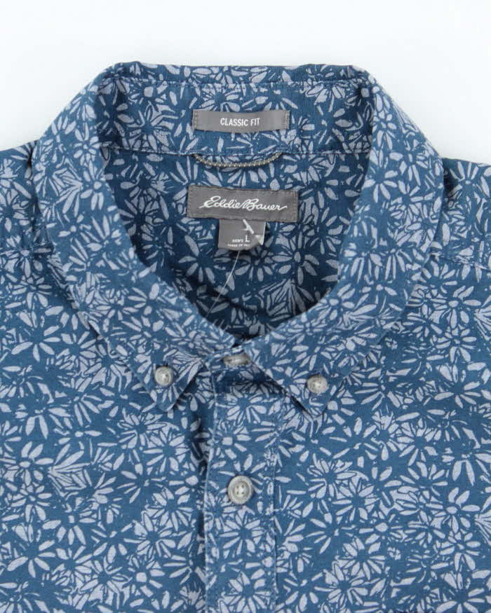 Vintage 2000's Eddie Bauer Floral Patterned Button Up Shirt - L