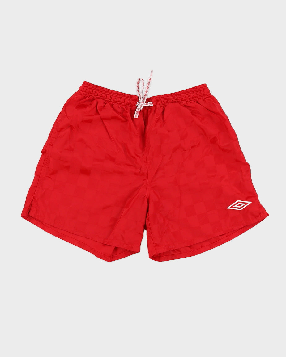 00s Umbro Red Checkered Shorts - M