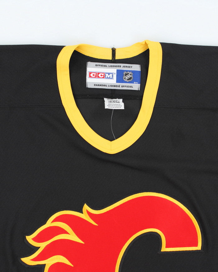 Vintage 2000's CCM Calgary Flames NHL Jersey - M