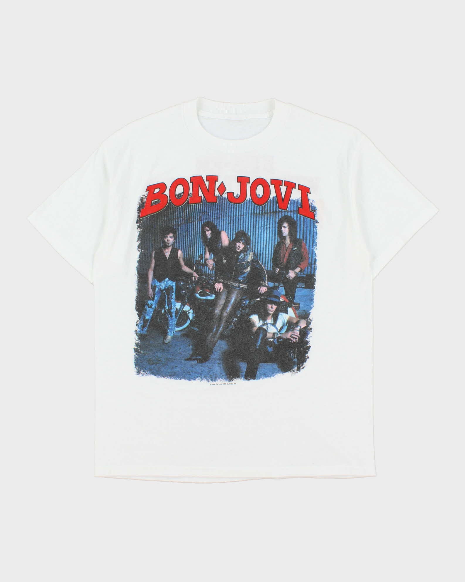 【ビンテージ】BON JOVI 1989 Tシャツ Lサイズ Vintage 1989 Bon Jovi 'Kiss-Em Where It Stinks Tour New Jersey