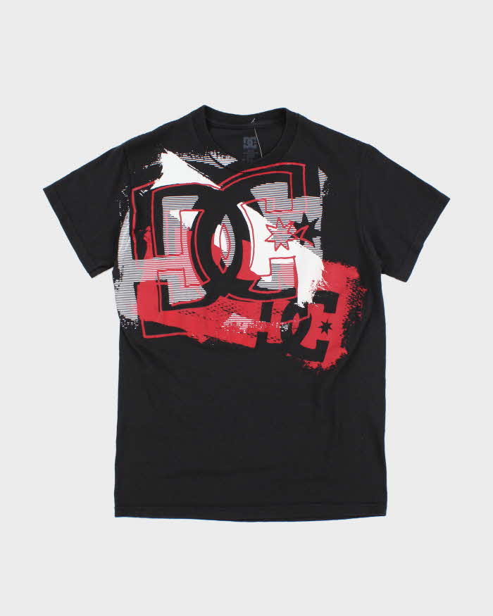 Vintage 2000's DC Shoe Big Spray Paint Logo T-Shirt S