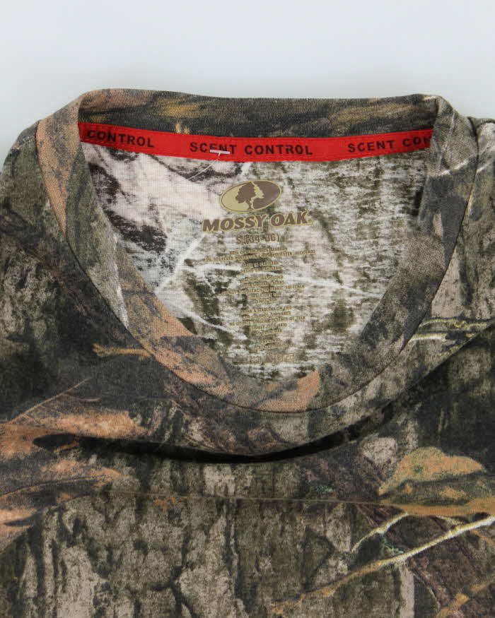 Vintage 2000's Moss Oak Camouflage T-Shirt - S