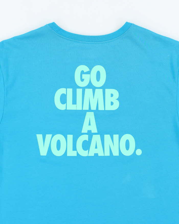 Vintage 2000's Nike ACG Small Graphic T-Shirt - L