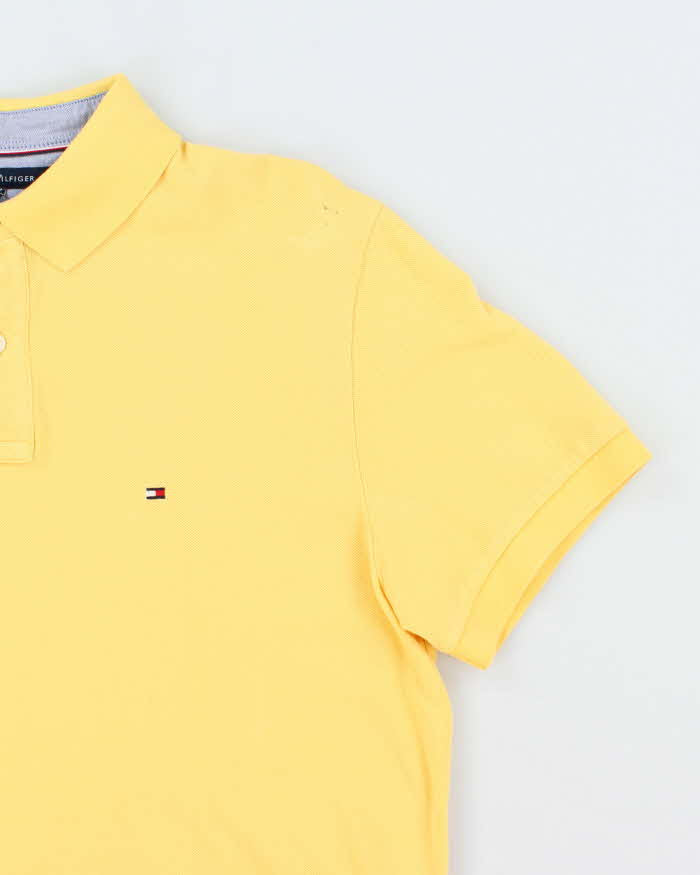 Vintage 2000's Tommy Hilfiger Small Logo Polo Shirt - XL
