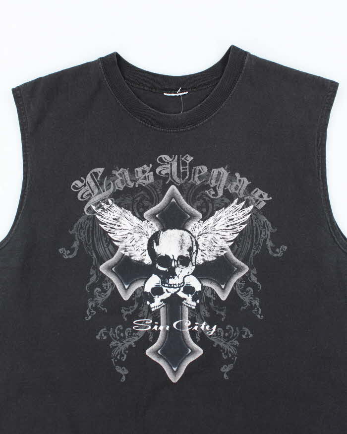 Vintage Y2K Las Vega Sin City Gothic Print Cut Off T-Shirt - L