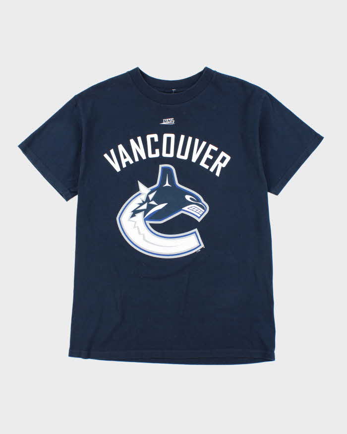 Vintage 2000's NHL Vancouver Canucks Graphic T-Shirt - M