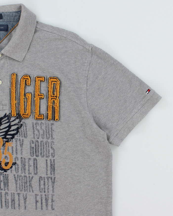 Vintage Y2K Tommy Hilfiger Front Patched Graphic Polo Shirt - L