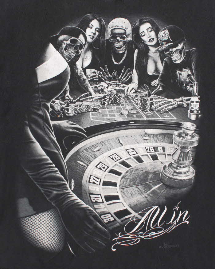 Vintage Y2K DGA Skeleton Roulette Graphic T-Shirt - XL
