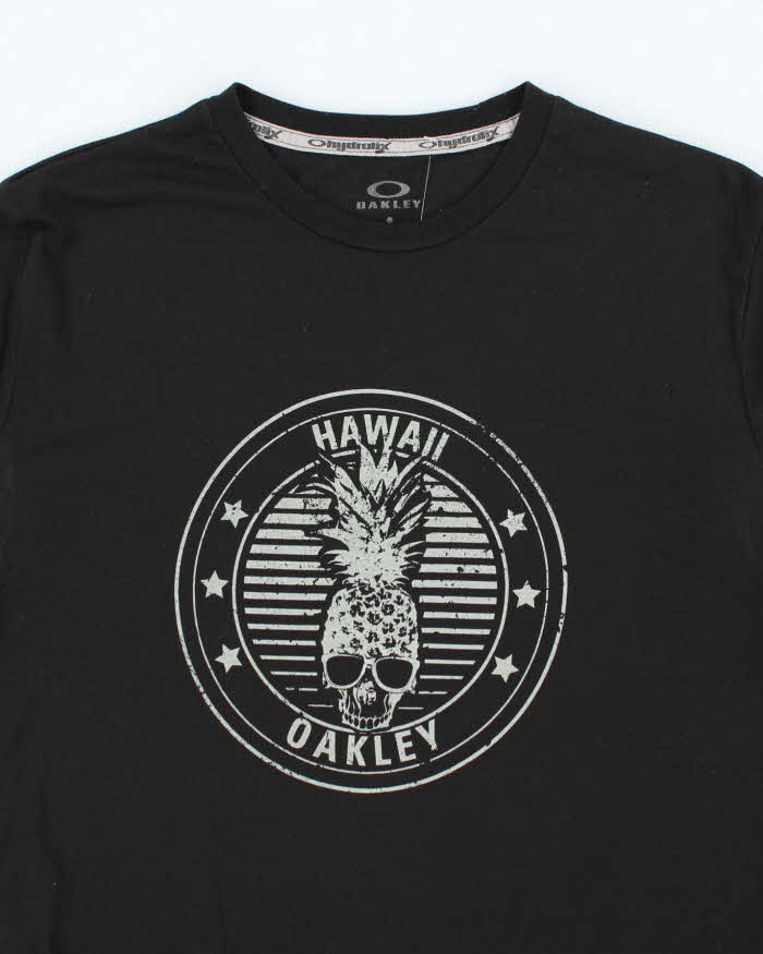 Vintage Oakley Hawaii Skull Graphic T-Shirt - L