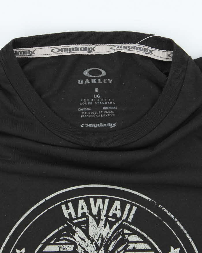 Vintage Oakley Hawaii Skull Graphic T-Shirt - L