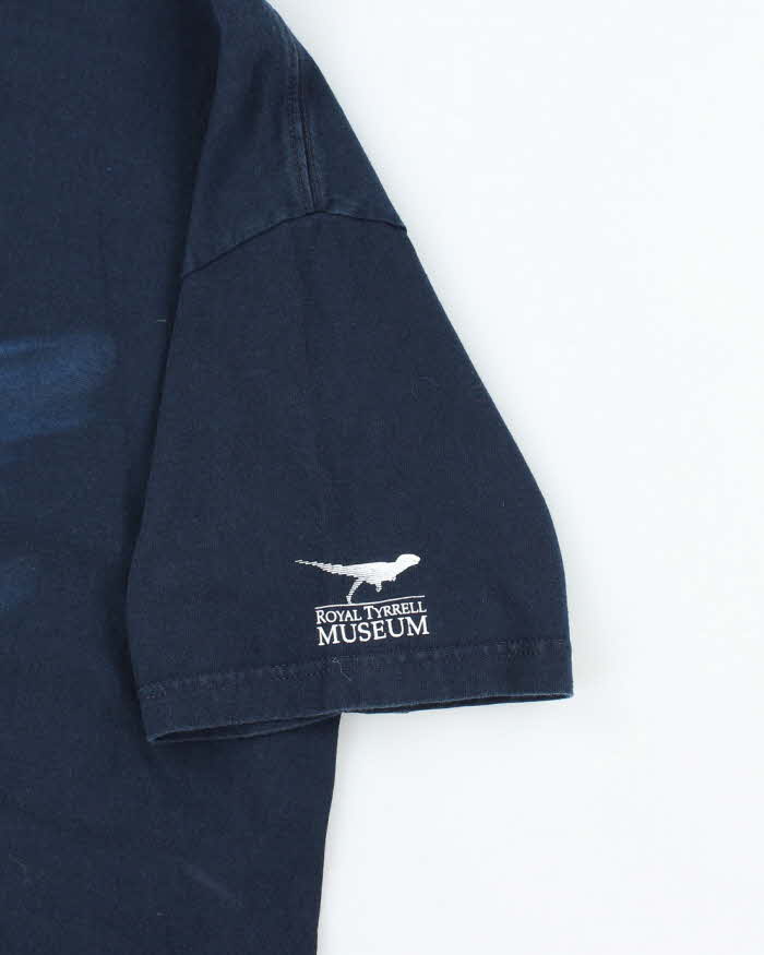 Vintage 2000's Tyrannosaurs Rex Museum Graphic T-Shirt - XL