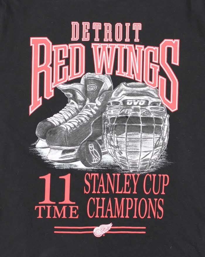 Vintage 2000's Detroit Red Wings Stanley Cup Champions Graphic T-Shirt - M