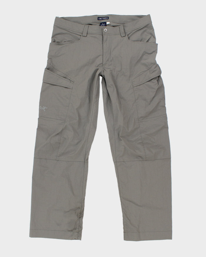 Vintage 2000's Arc'teryx Multi Pocket Cargo Hiking Trousers - W36 L32