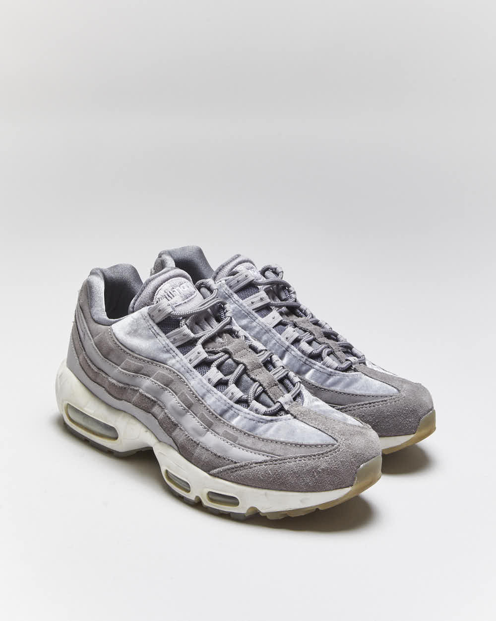 Vintage Nike Air Max 95 Velvet Trainers UK6 - Main Image