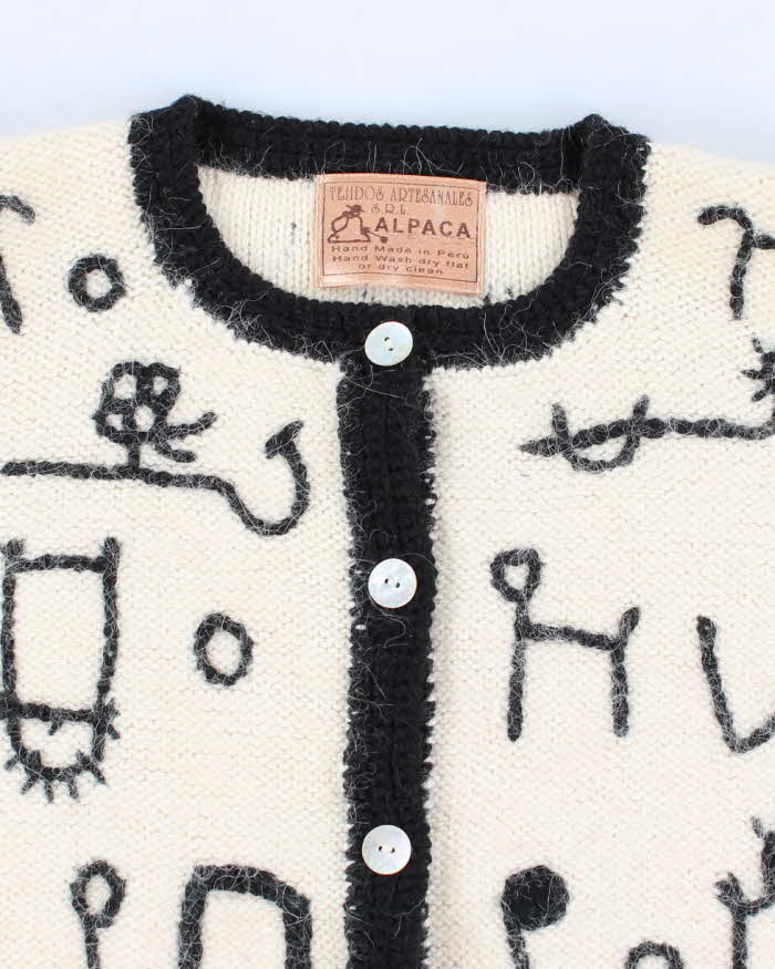 Womens Handmade Alpaca White and Black Design Cropped Cardigan - S