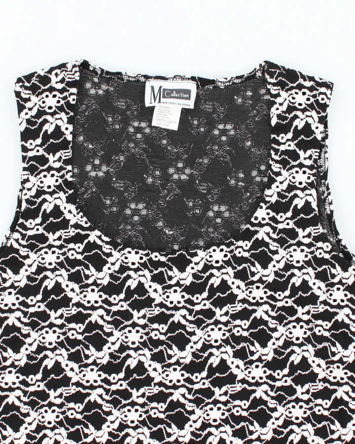 Vintage 90s M Collection Embroidered Floral Top - L