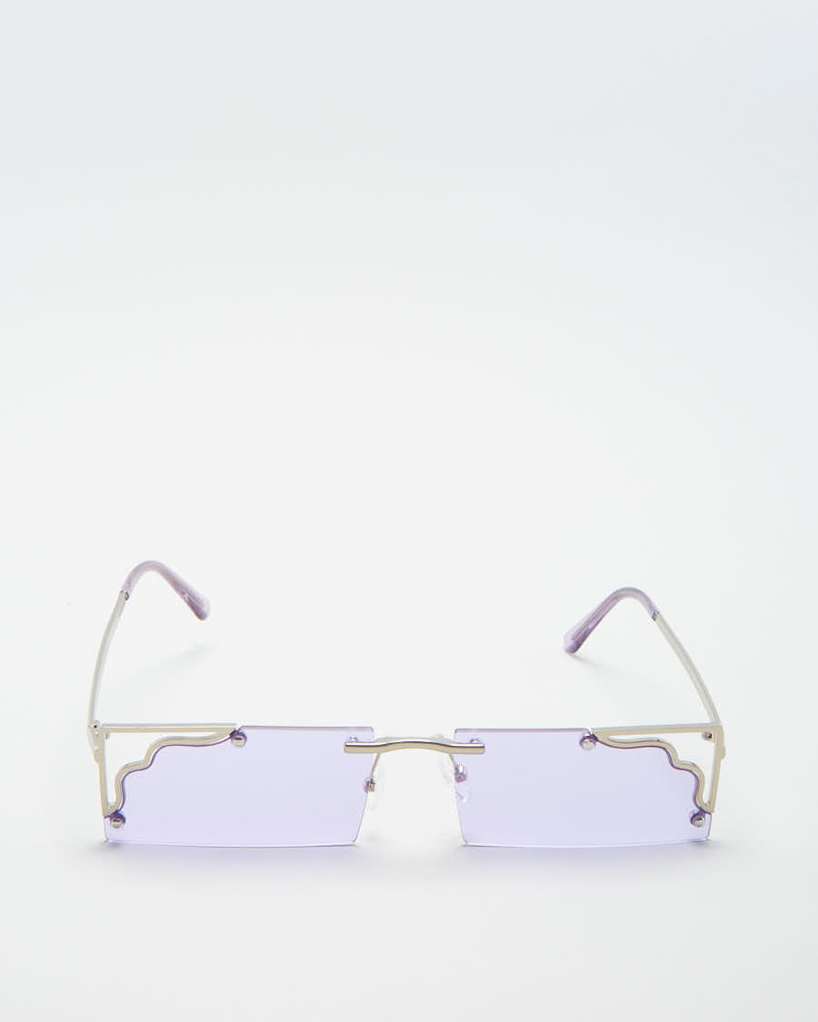 Caption on sunglasses deals