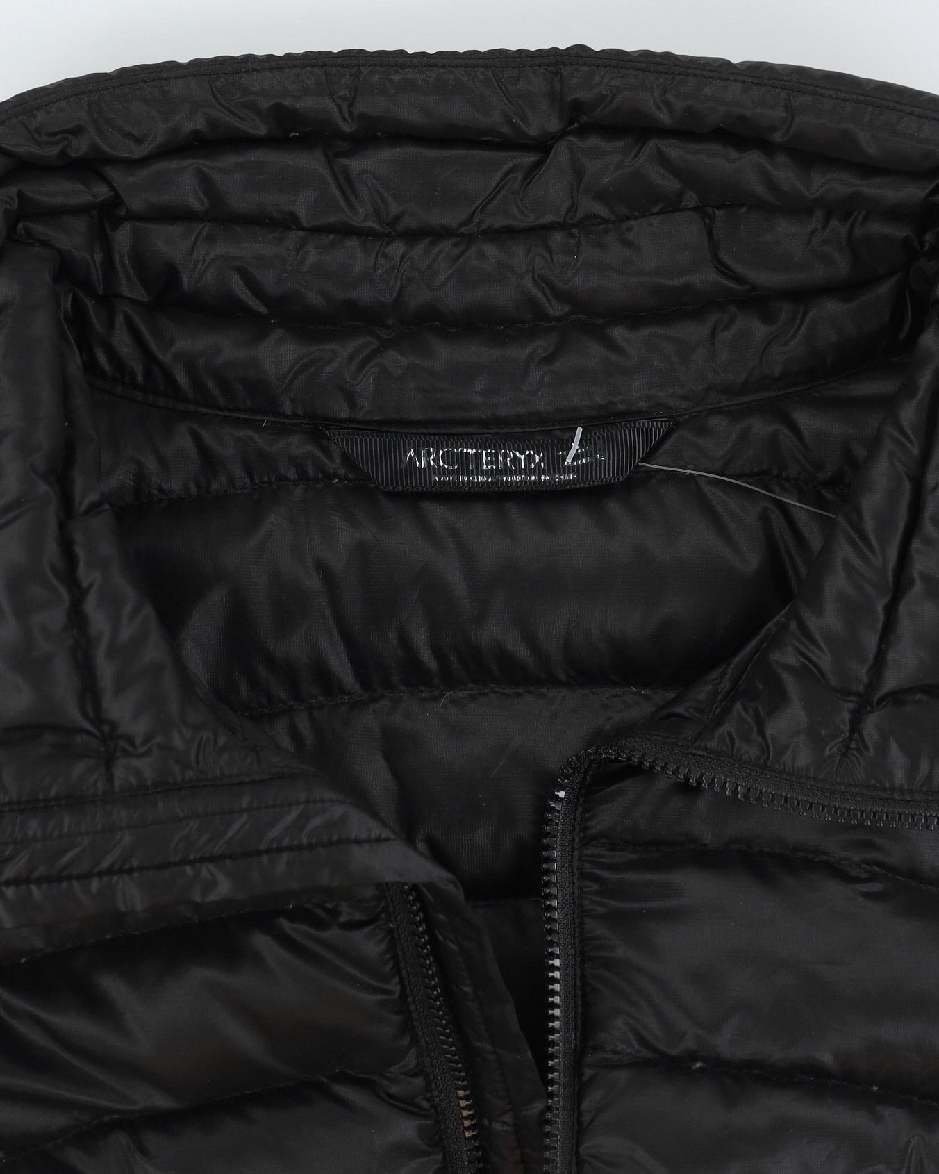 Arc'teryx Black Puffer Jacket - L