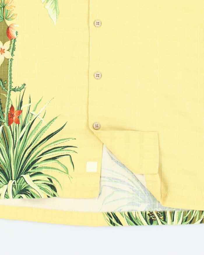 Vintage Tommy Bahama Silk Hawaiian Shirt - L