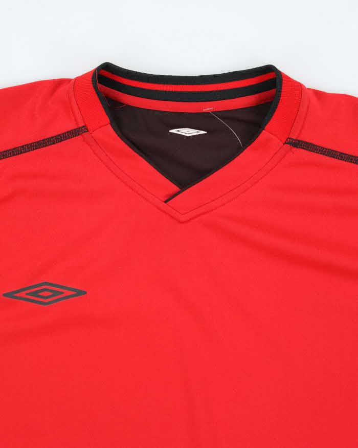 Vintage 2000's Umbro Reversible Lightweight Football Training Shirt - XL