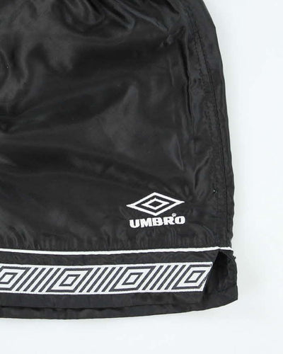 Vintage 90's Umbro Patterned Sports Shorts - M