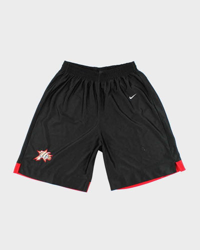 Vintage 2000's Nike Philadelphia 76ers NBA Oversized Shorts - L