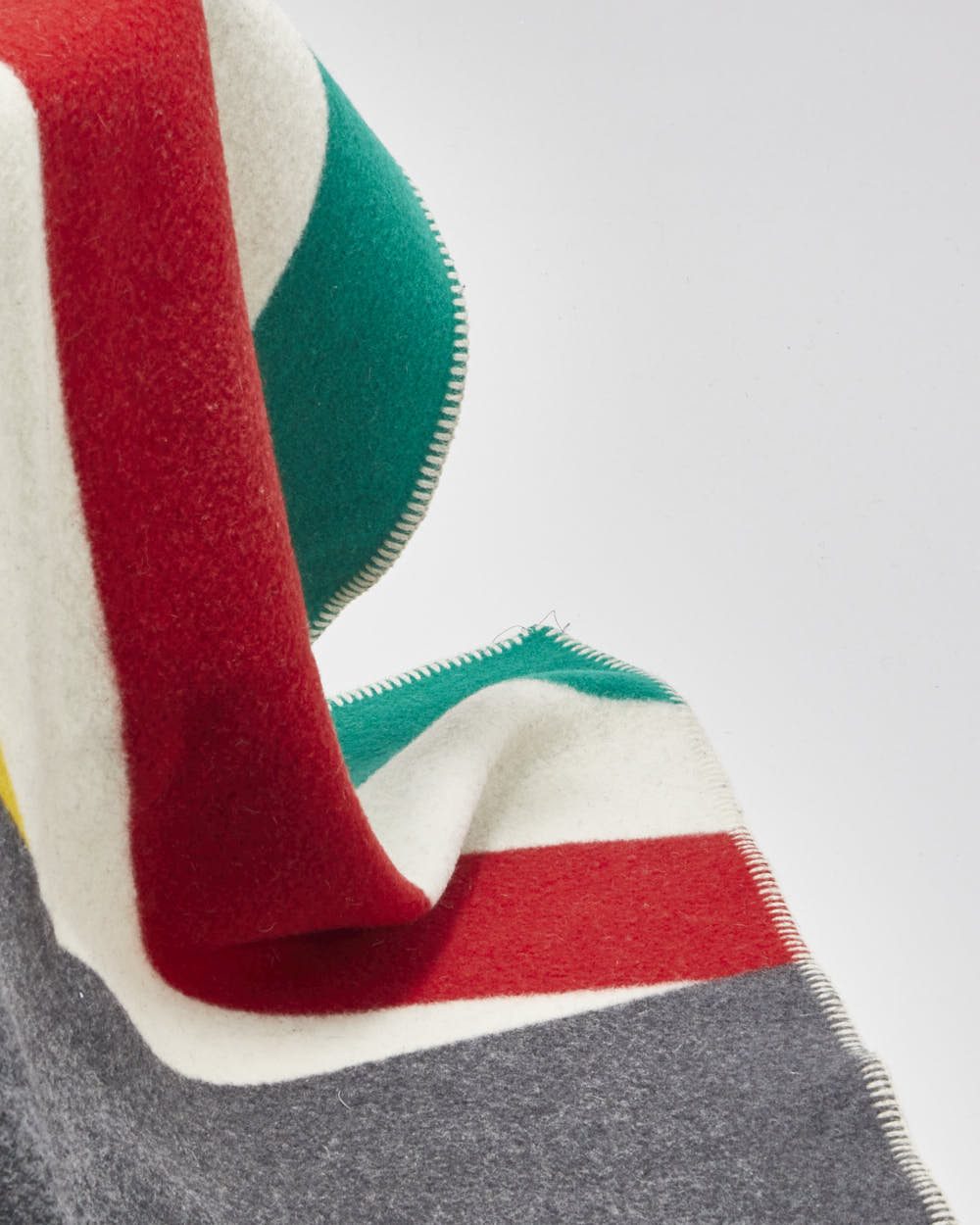 Hudson's Bay Pendleton Charles Pachter Wool Blend Blanket