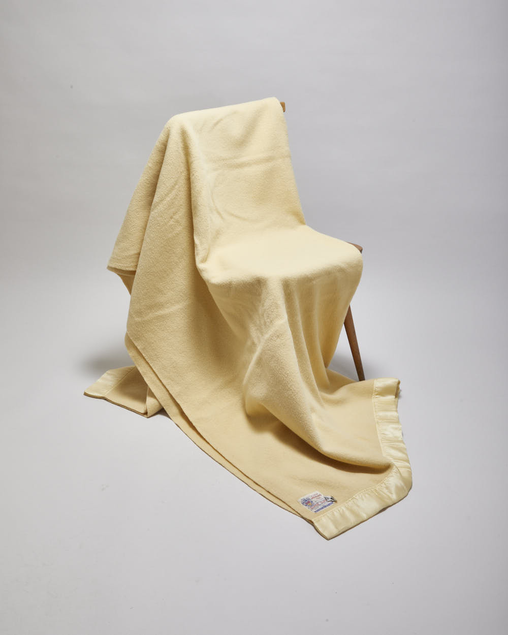 Vintage 1950s Super Super Cream Wool Blanket