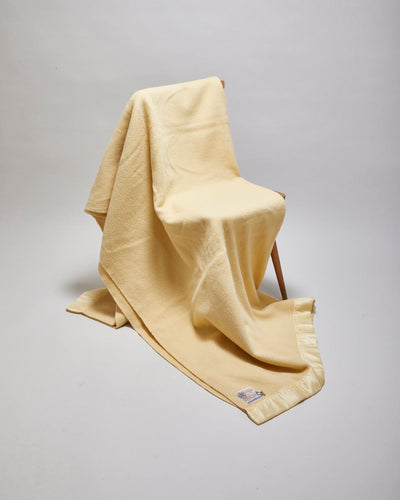 Vintage 1950s Super Super Cream Wool Blanket