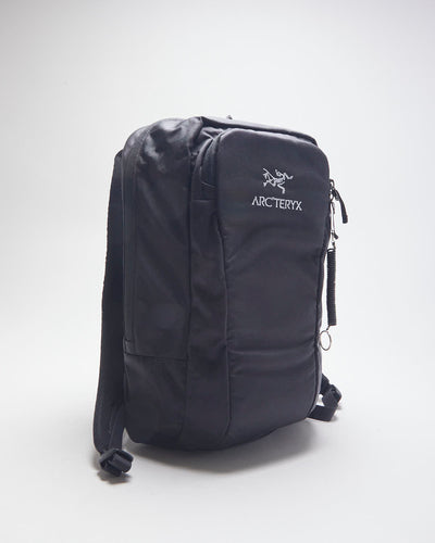Vintage Arc'teryx Hiking Multi-Pocket Backpack
