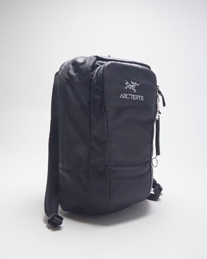 Vintage Arc'teryx Hiking Multi-Pocket Backpack