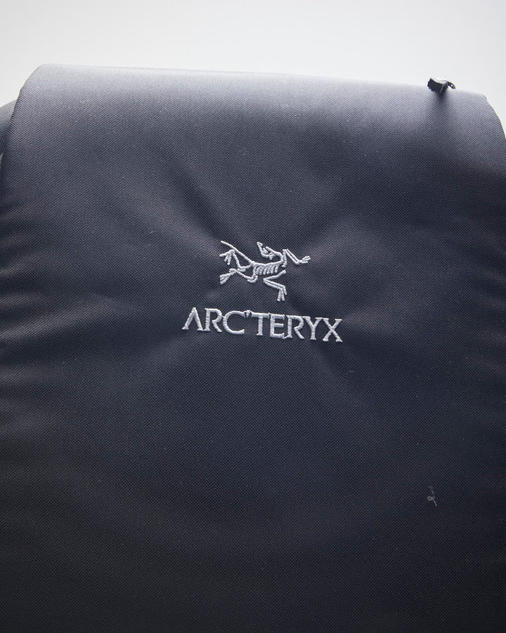Vintage Arc'teryx Blade 20 Hiking Multi-Pocket Backpack