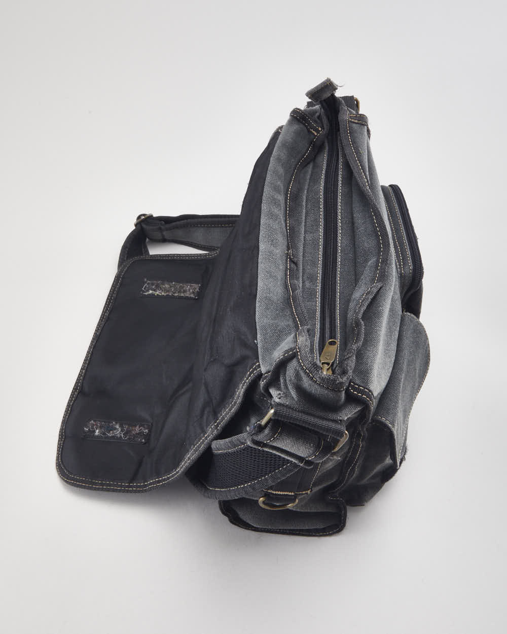 Vintage Y2K Diesel Multi Pocket Shoulder Bag