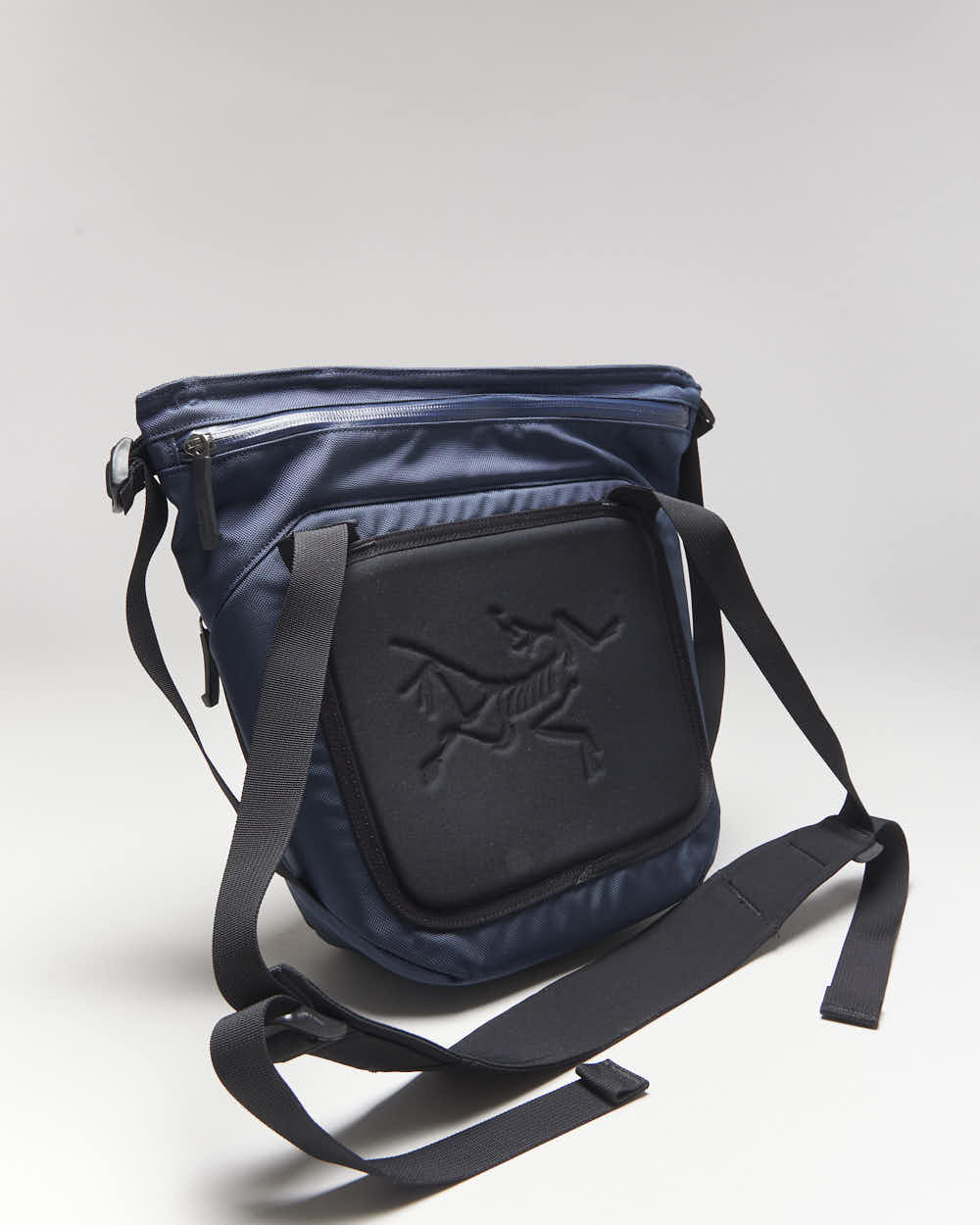 Arc'teryx Arro 8 Shoulder Crossbody Bag – Rokit