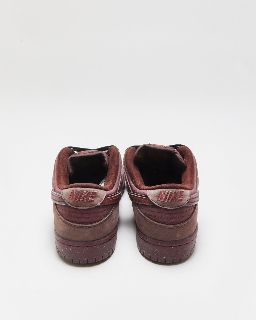 2023 Nike SB Dunk Low City Of Love 'Burgundy Crush' Trainers - UK8.5