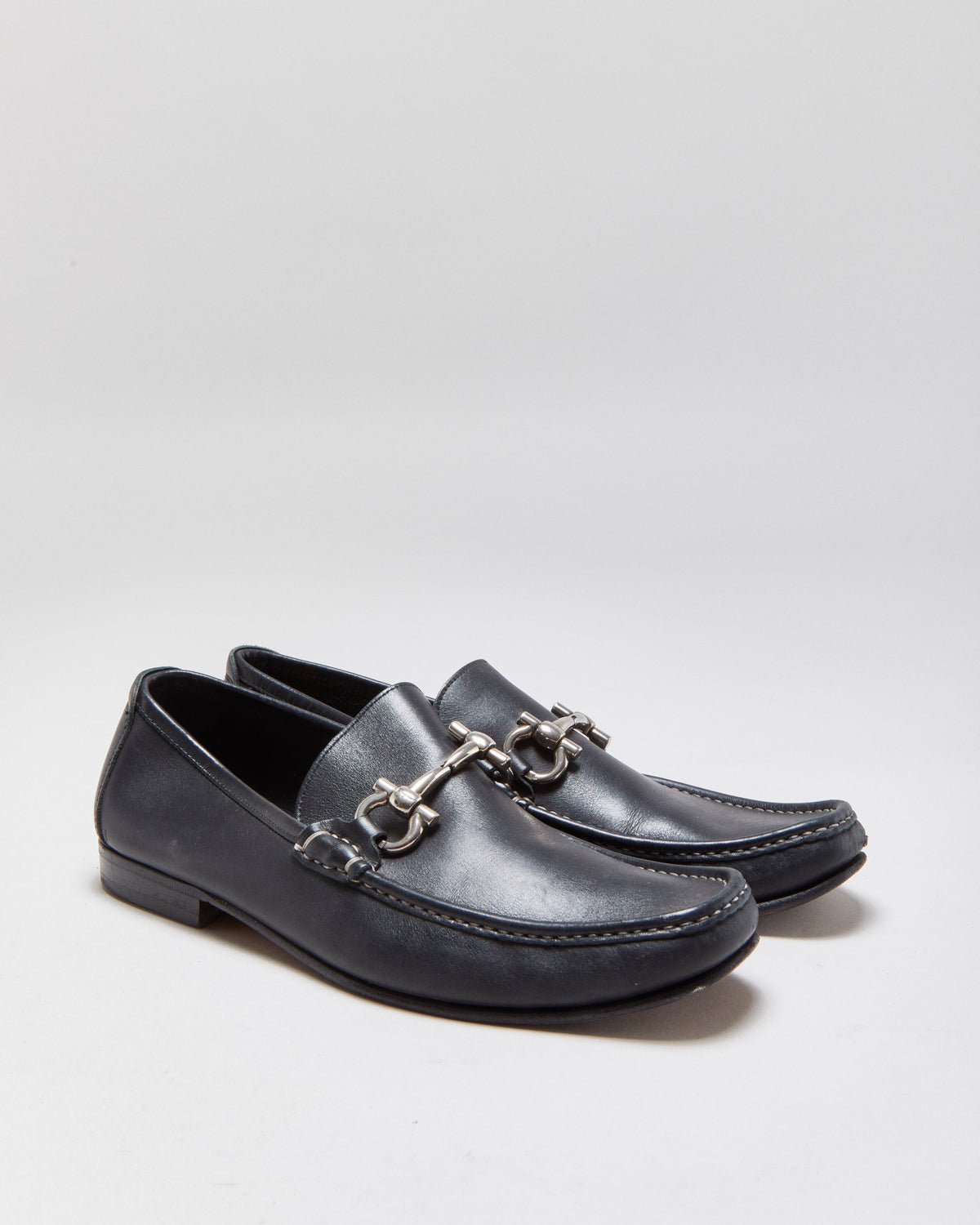 Salvatore Ferragamo Black Leather Gancini Horsebit Loafers - UK9.5