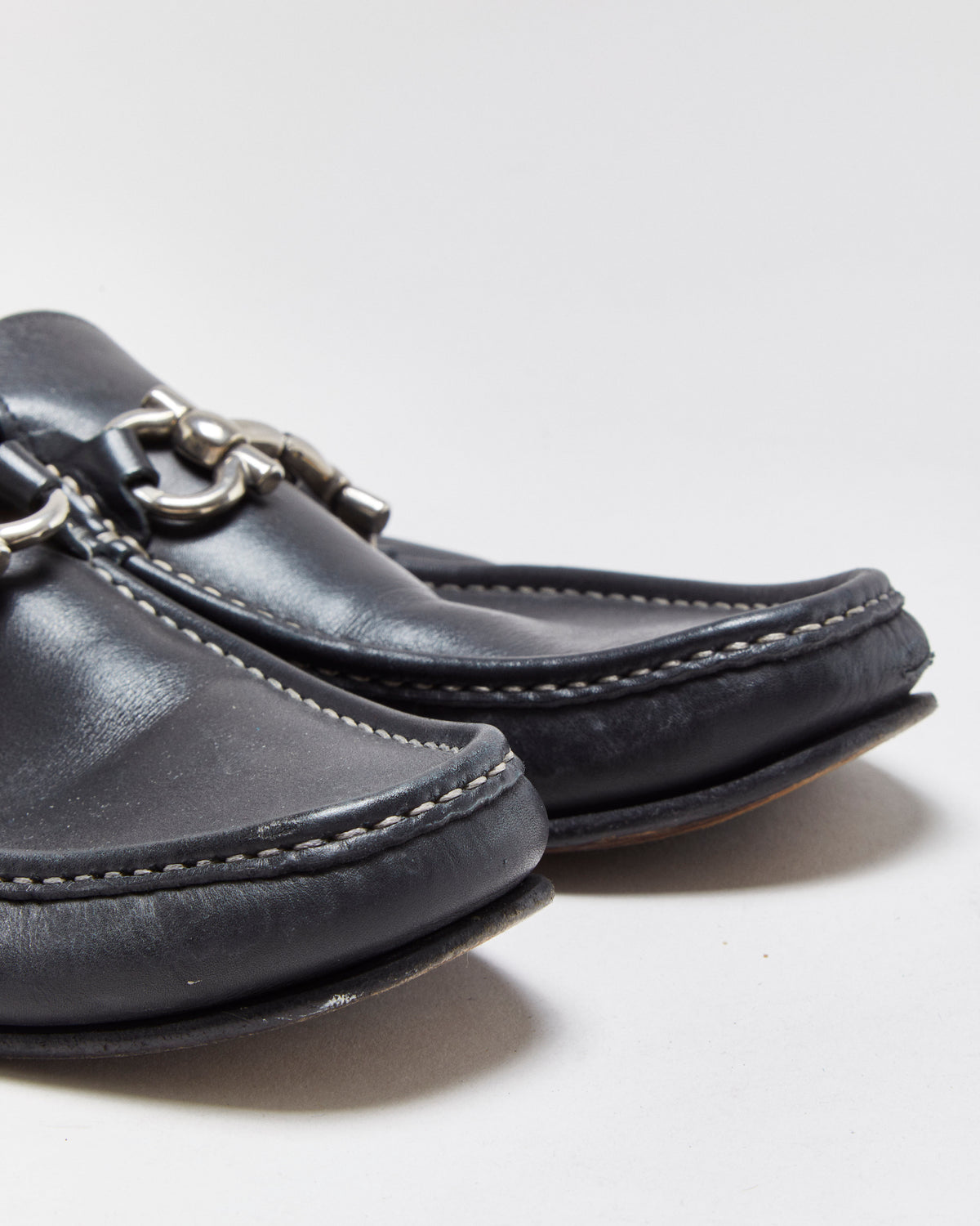 Salvatore Ferragamo Black Leather Gancini Horsebit Loafers - UK9.5