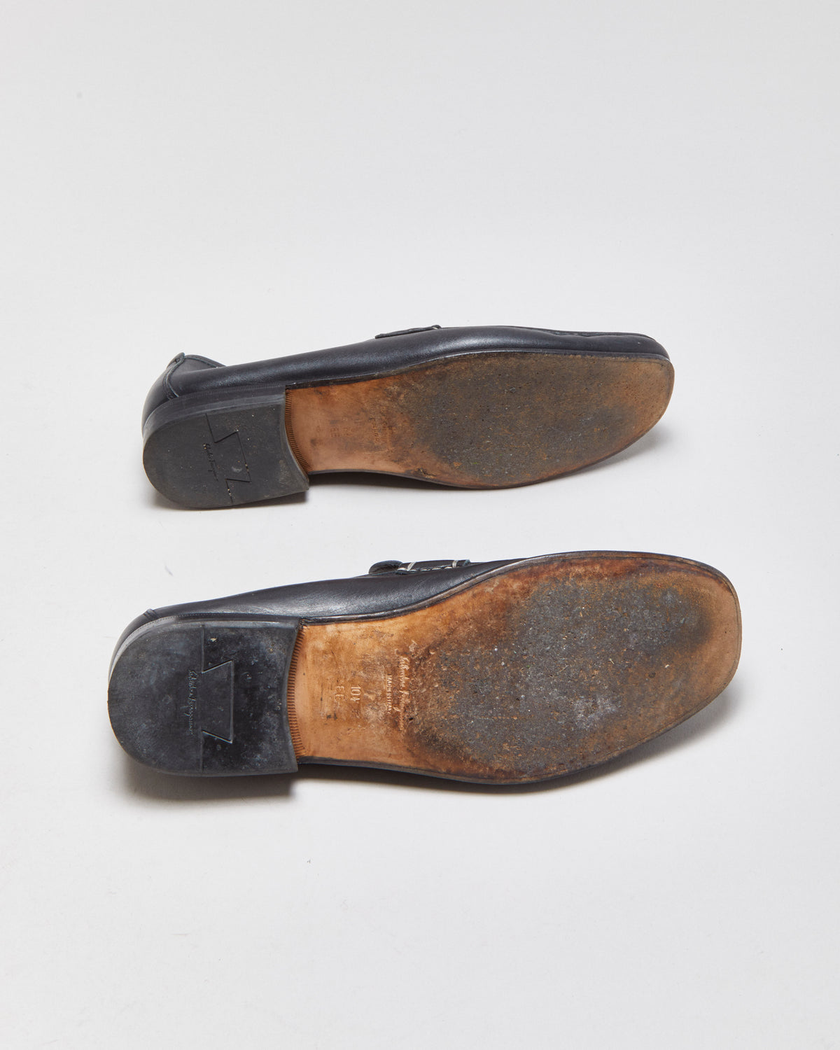 Salvatore Ferragamo Black Leather Gancini Horsebit Loafers - UK9.5