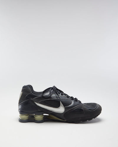 Nike Shox Black Trainers - Mens UK 8