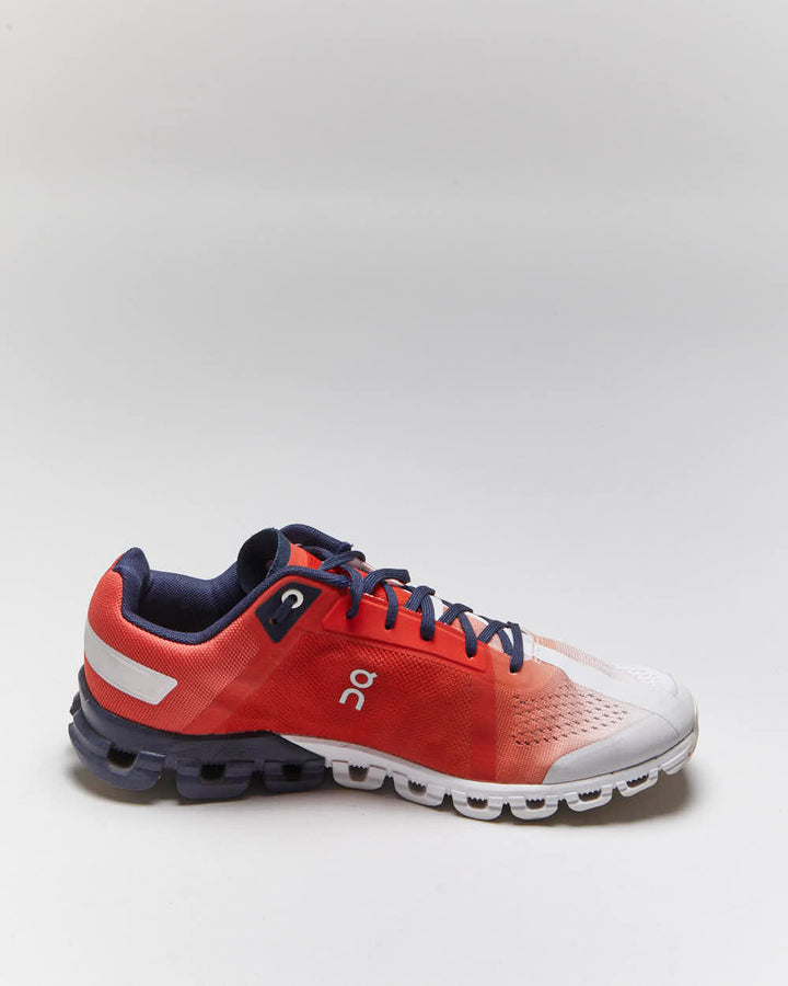 ON Cloudflow Trainers - UK7.5