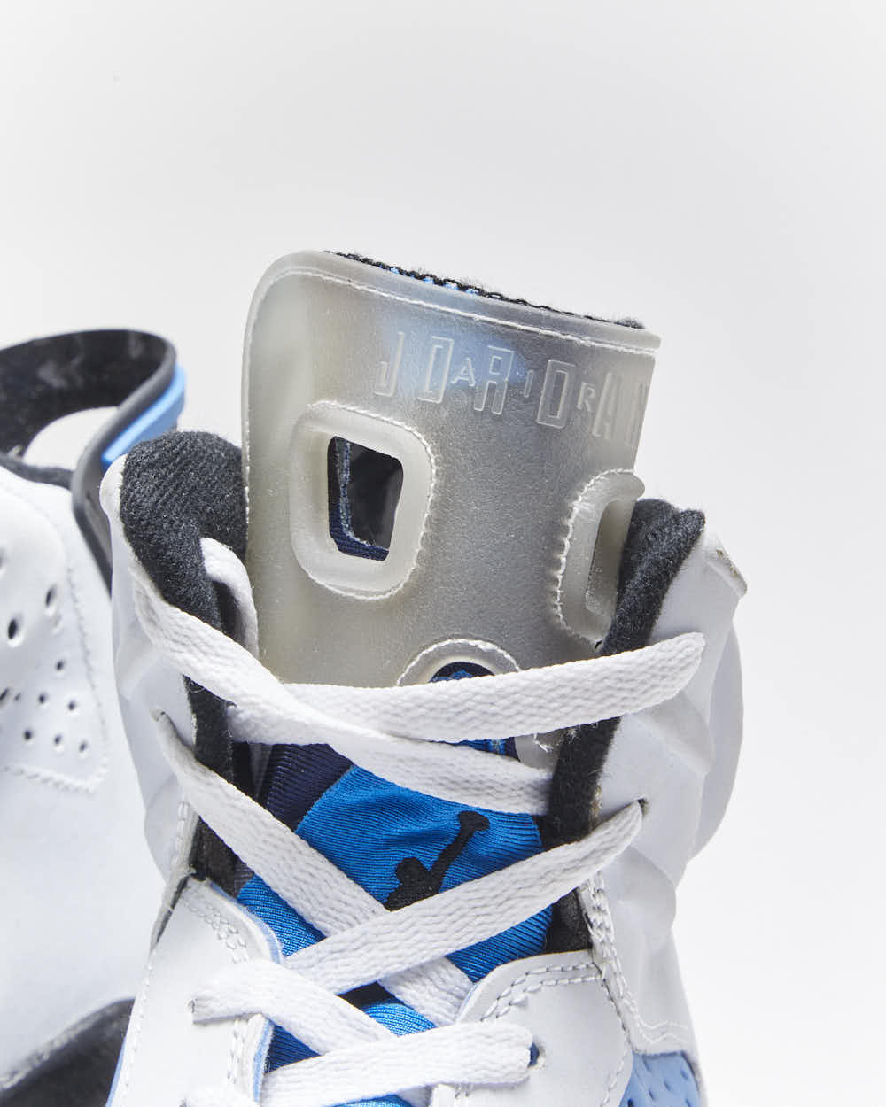 Nike Air Jordan 6 Retro Unc University Trainers - UK8.5