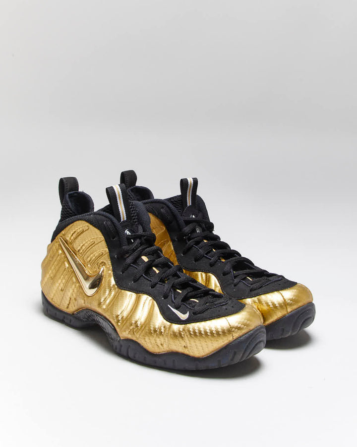 2017 Nike Air Foamposite Pro Metallic Gold High Top Trainers - uk8.5