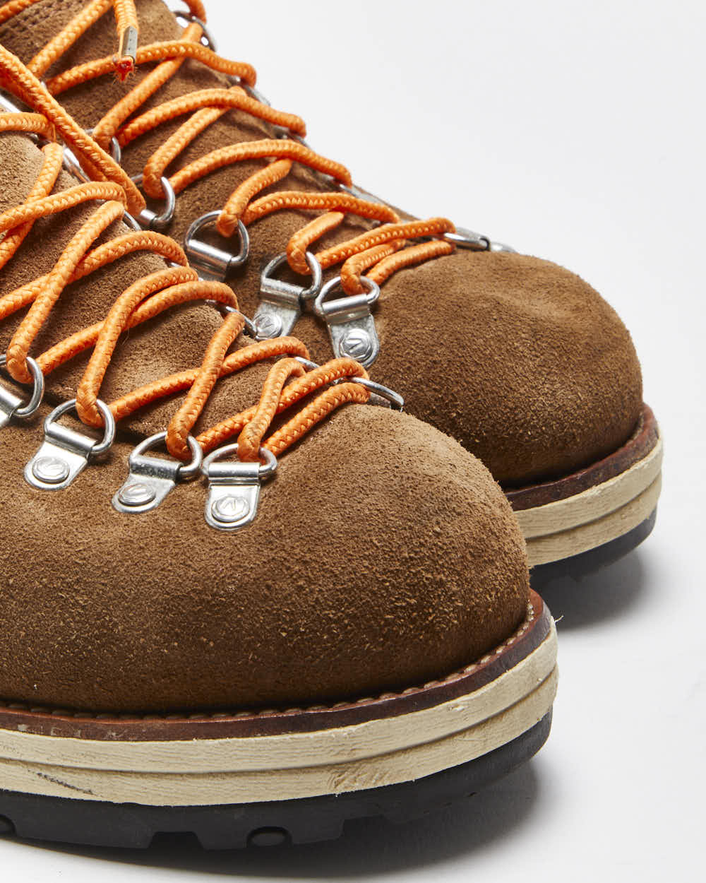 Visvim Serra Vibram Rugged Tan Bovine Suede Hiking Boots - UK 8