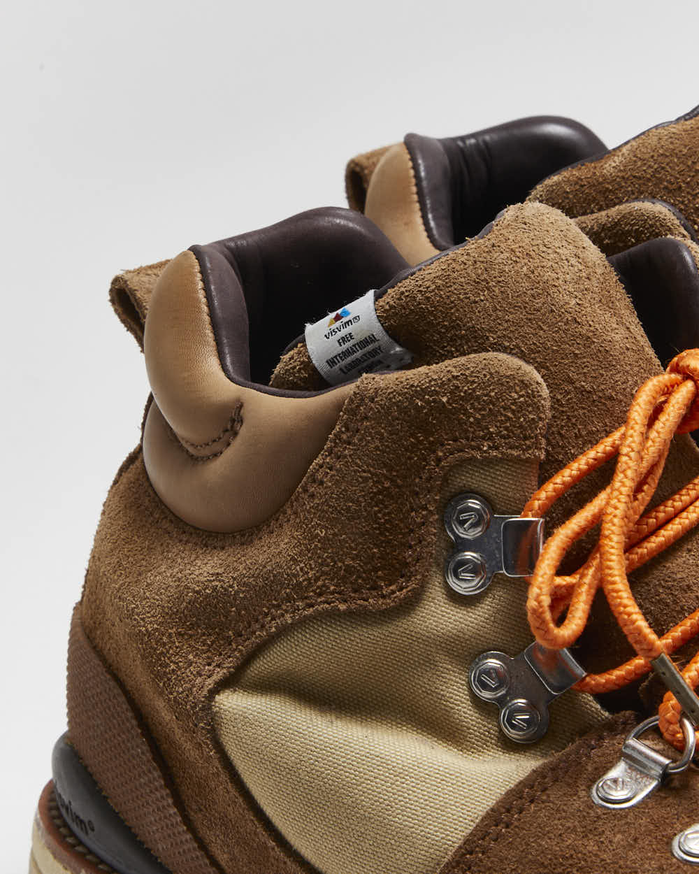 Visvim Serra Vibram Rugged Tan Bovine Suede Hiking Boots - UK 8