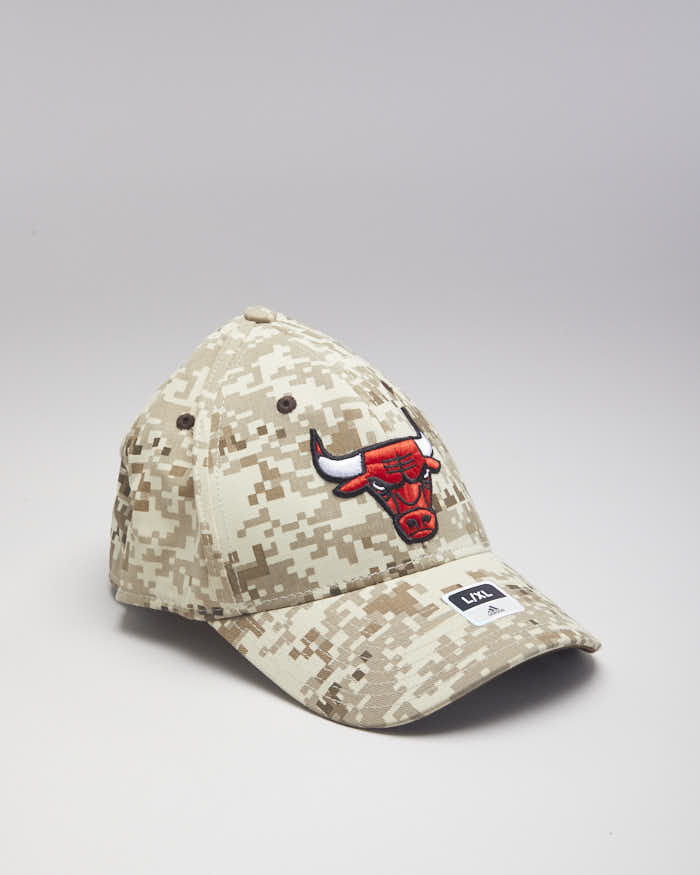 NBA Adidas Bulls Camouflage Hat