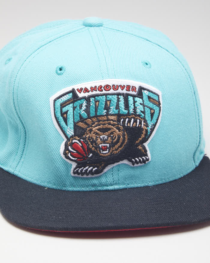 Vintage Vancouver Grizzlies NBA Mitchell &amp; Ness Snapback