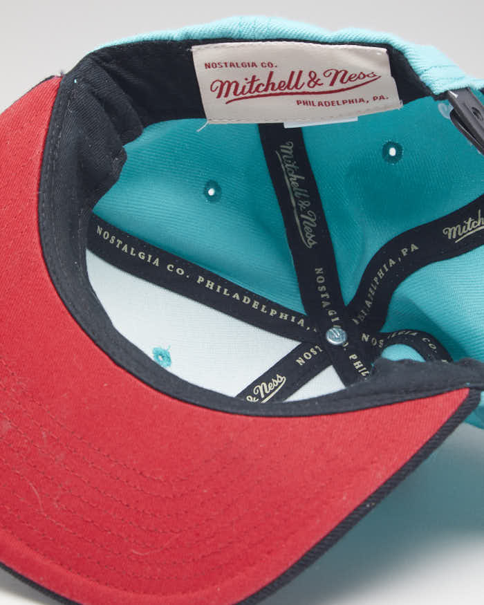 Vintage Vancouver Grizzlies NBA Mitchell &amp; Ness Snapback